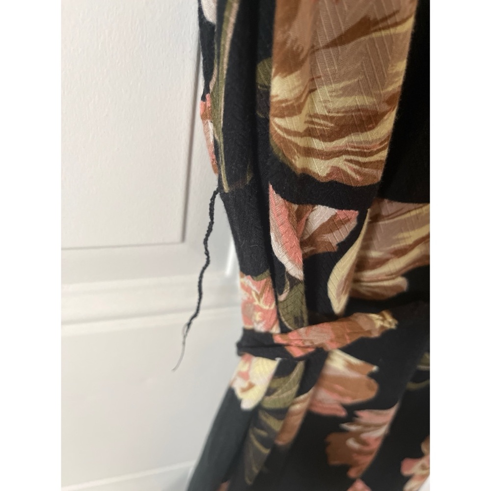 A New Day Large Sleeveless Black w/ Mauve Pink & Gold Floral Belted Mini Dress. - Picture 5 of 11